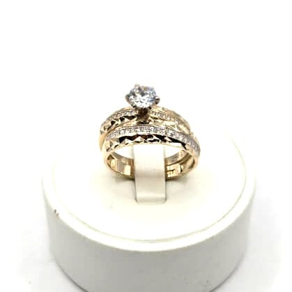 Solitaire Engagement Ring in 14K Gold - No.2