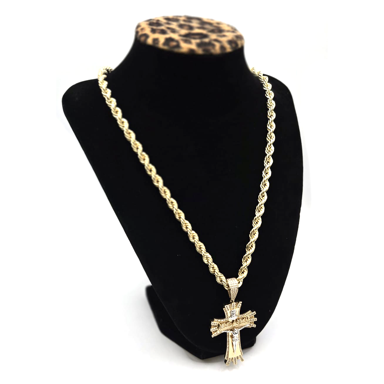 Rope Chain with Cross Pendant in 14K Gold