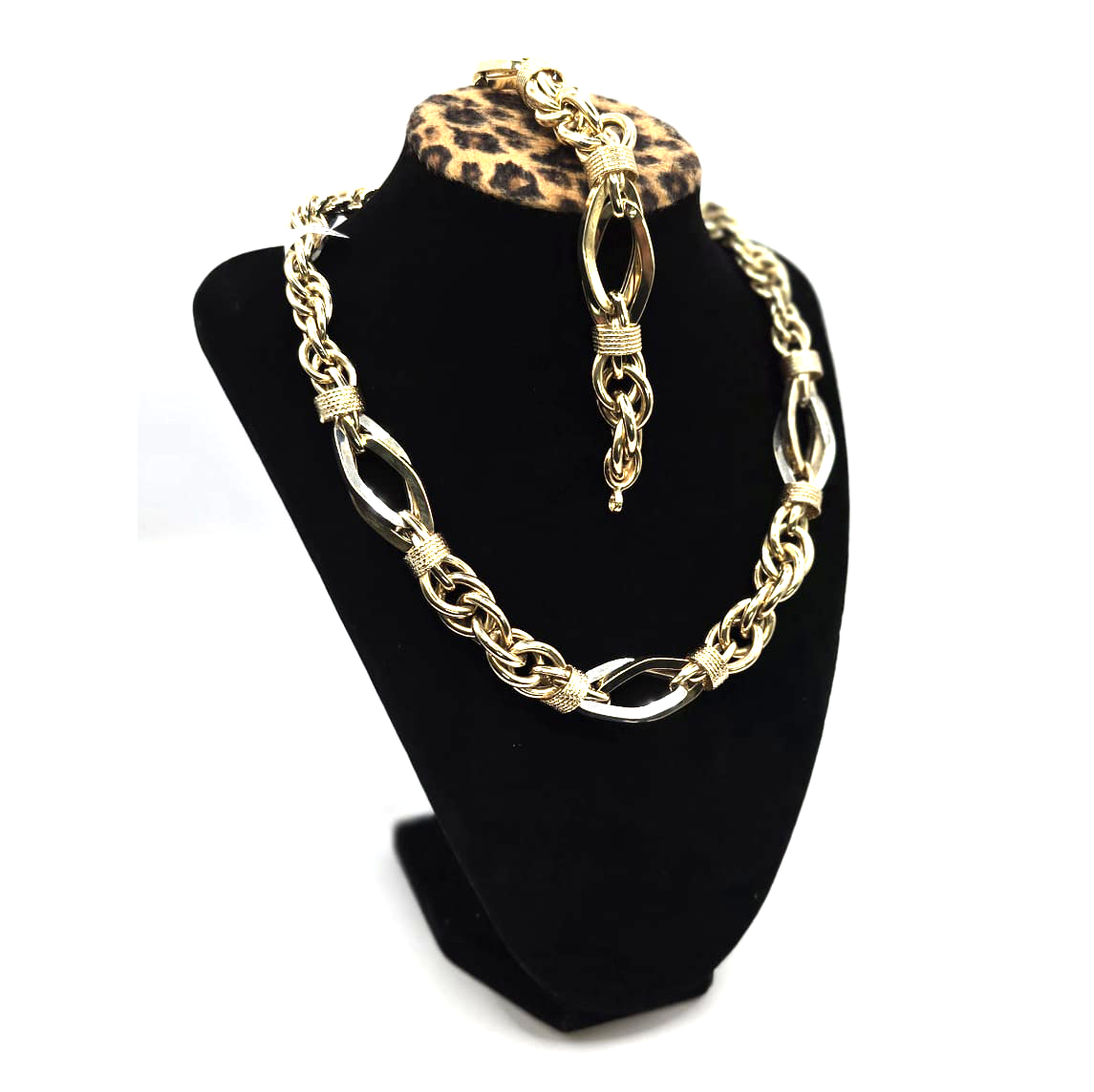 Twisted Choker and Bracelet Set in 14K Gold