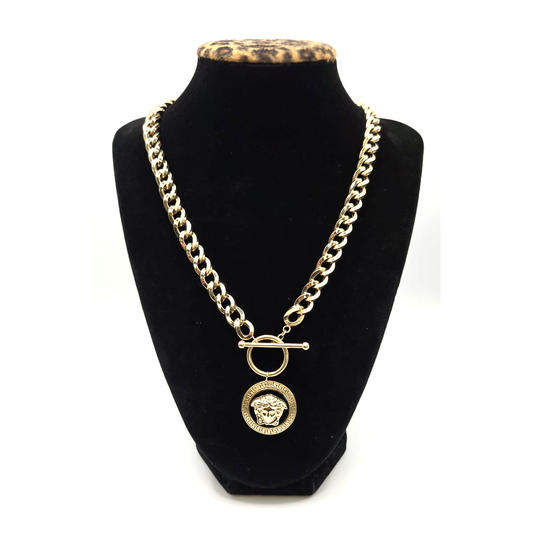 Medusa Choker in 14K Gold